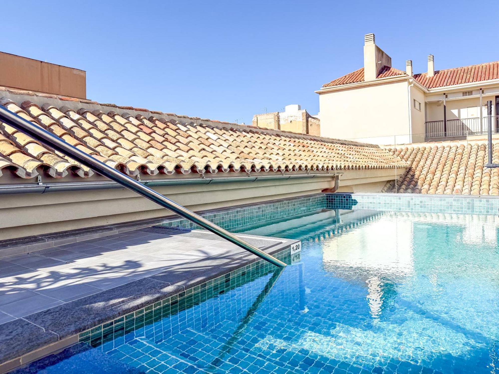 Coeo Hernan Ruiz Rooftop Pool Hostel Малага Екстер'єр фото