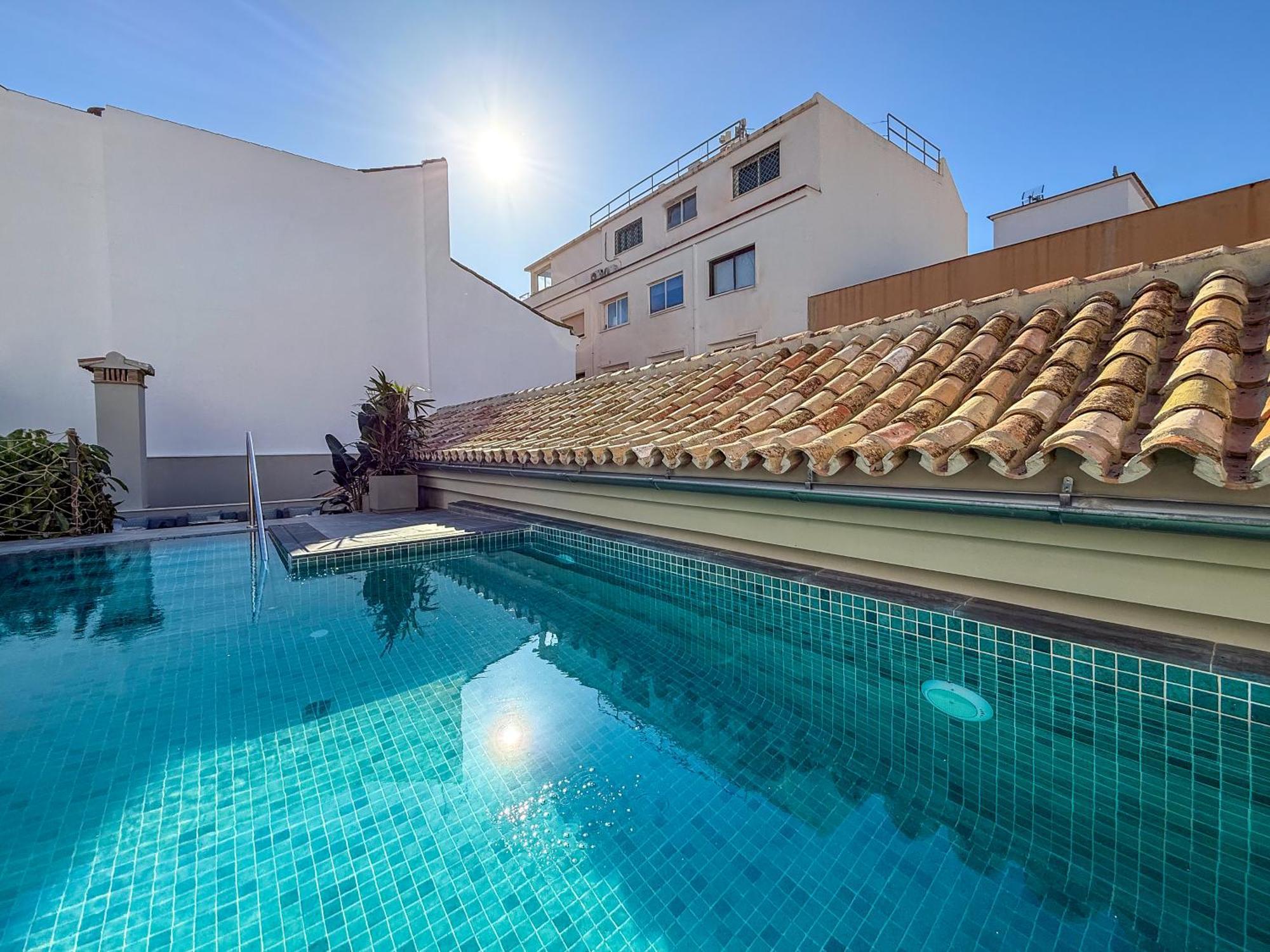 Coeo Hernan Ruiz Rooftop Pool Hostel Малага Екстер'єр фото